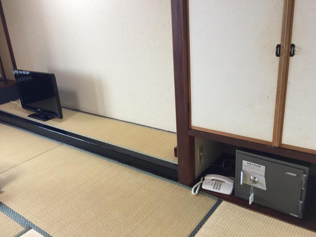 Utsumionsen Ichizu Hotel Aichi Exterior photo